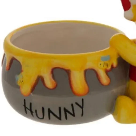 NWT Disney Winnie The Pooh with Santa Hat Glossy Ceramic Yellow Red Hunny Bowl - Picture 11 of 12